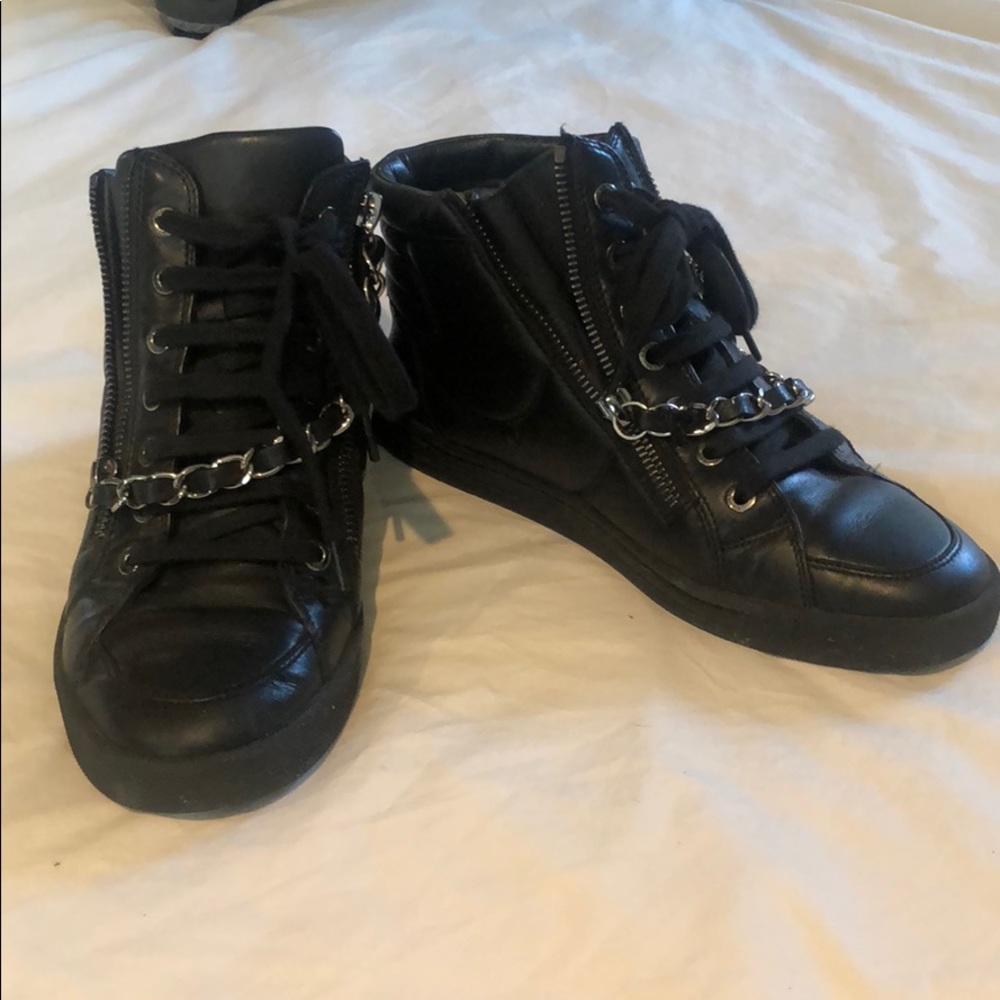 “Chanel” Calfskin satin chain high top CC